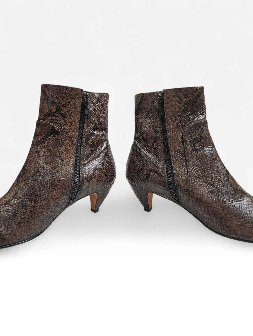 VINCE Meta Brown Snake Print Leather Pointed Toe Kitten Heel Ankle Booties 8.5M